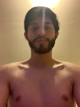 pitudo1313wuero Webcam Show