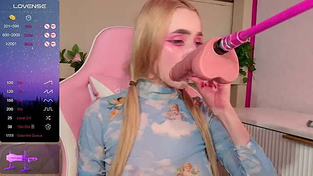 LeonaEviann's Live XXX Chat