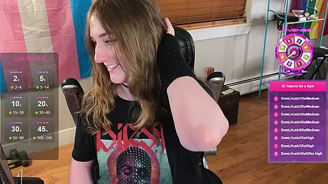 luluvaladon webkamerás műsora