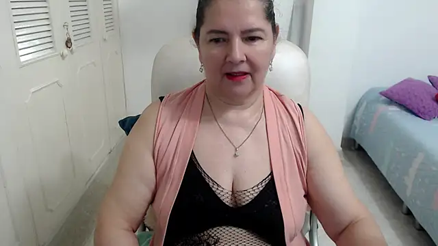 leonela_69 Chat XXX in diretta