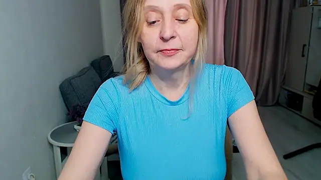 Saule_V's Live XXX Chat