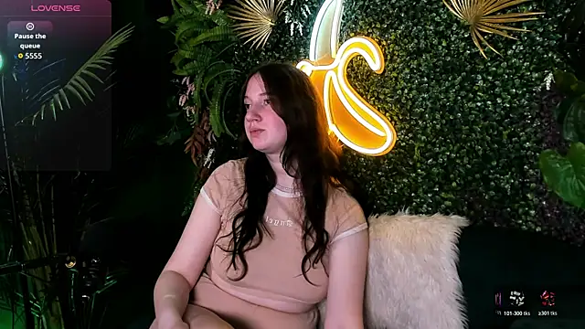 Elisabeth_Binder Obrolan Langsung XXX