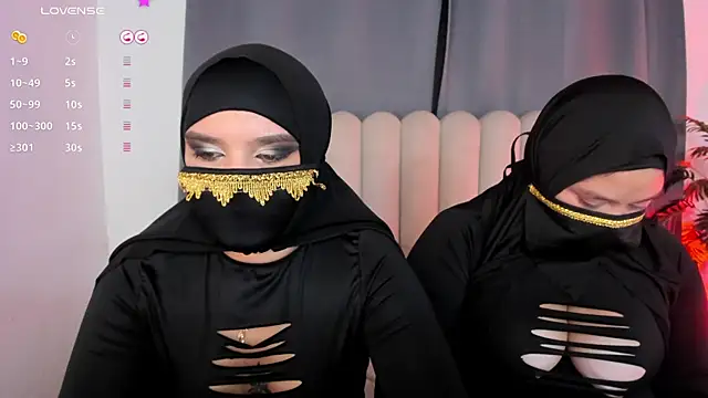 aziza_dalila02's Webcam Show