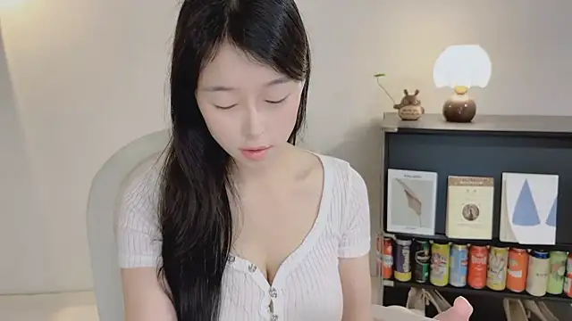 Onechestnut live XXX chat