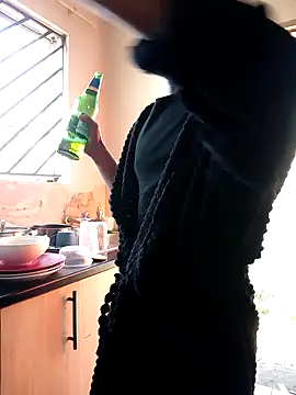 KinkyJXxX Adlı Modelin Web Kamerası Şovu