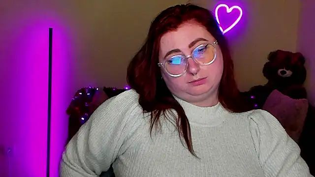 Chat +18 de Alicia_love00 ao vivo