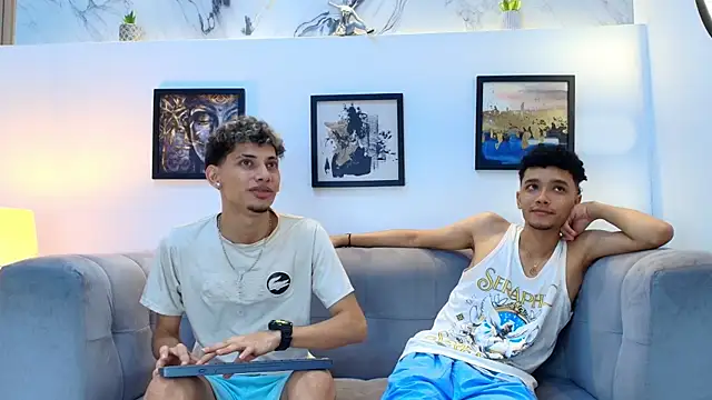 YOUNG_BOYS_HELL's Live XXX Chat