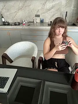 Nura_n_Sarah Webcam show