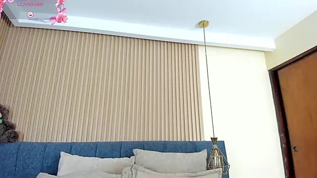 XXX chat uživo modela kathecute__