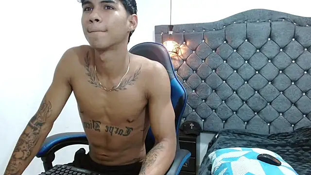 luka_big18のウェブカメラショー