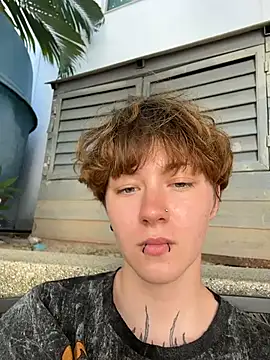 IceMurのライブXXXチャット