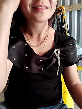 Cute-flowers Live XXX Chat