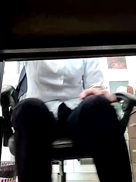 WHUANUOZANYTO 现场XXX聊天