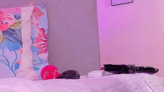 Czat XXX na żywo – kinkylittlegirll