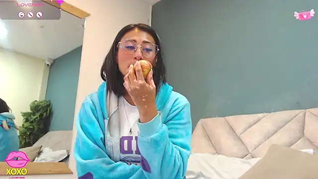 Chat +18 de SharisWillian ao vivo