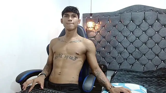 luka_big18 Show Webcam