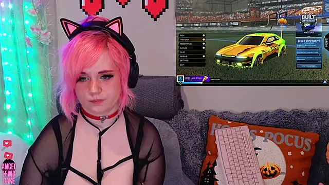 Angel-Lewd-Cake's Webcam Show