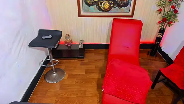 PowerExplosive 即時 XXX 聊天