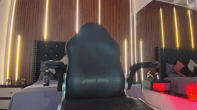 Viannca__ webkamerás műsora