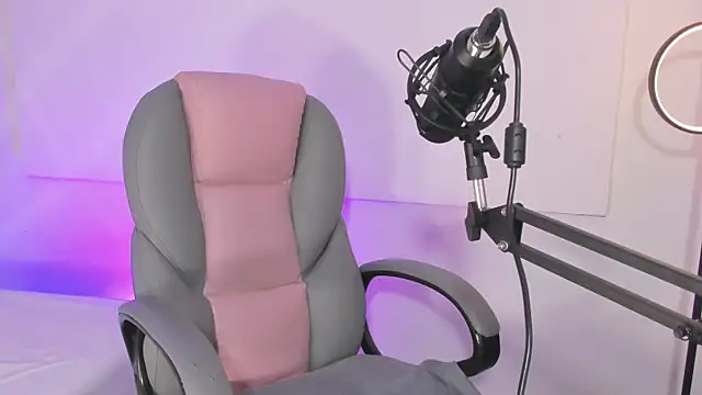 Mia_nyxie: απευθείας συνομιλία ΧΧΧ