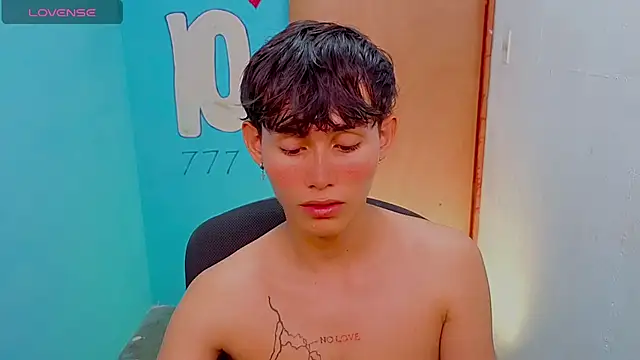 Chat XXX en directo de tanjiro_cute