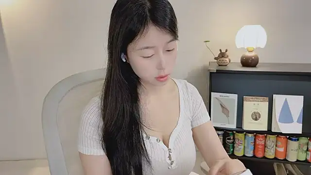 Onechestnut Live XXX Chat