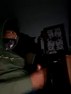 bigboytoy912: онлайн-секс-чат