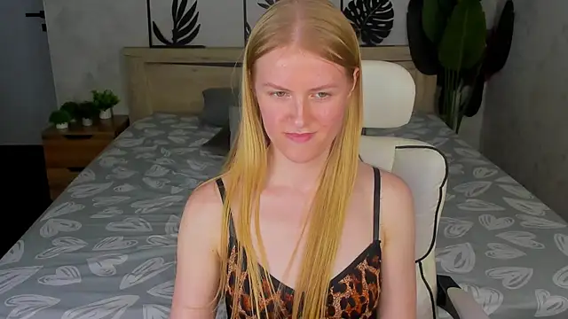 Chat +18 de Alicia_Hars ao vivo