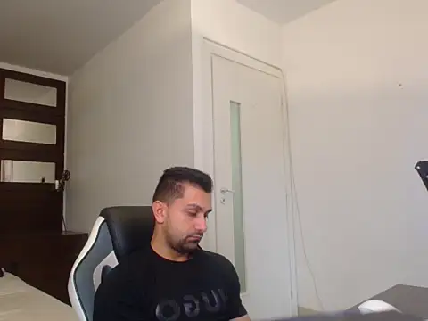 BryceReign Show Webcam