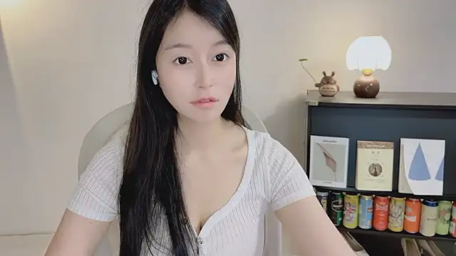 Chat +18 de Onechestnut ao vivo