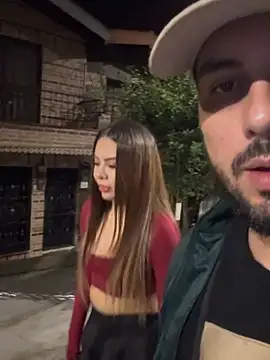 lindaandtony webkamerás műsora