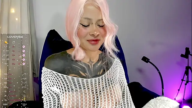 AlinaLukyanova 现场XXX聊天