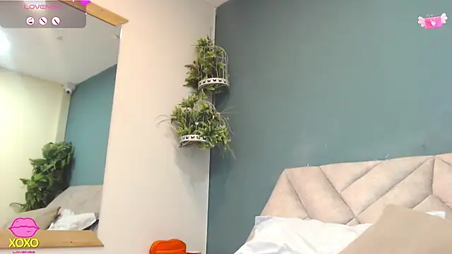 SharisWillian's Live XXX Chat