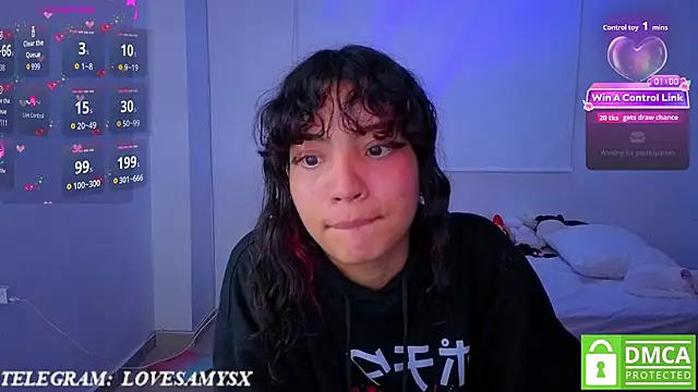 LovelyamyyのライブXXXチャット