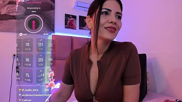 Samantha_Claus1's Webcam Show