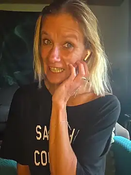 yola181 Adlı Modelin Canlı XXX Sohbeti