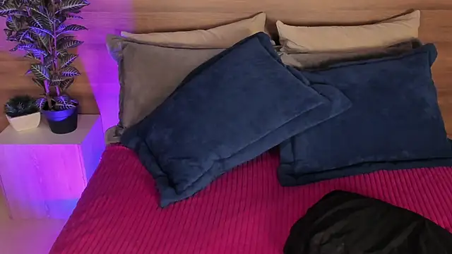 MiaKay1 라이브 XXX 채팅