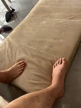 qwe522522 Show Webcam