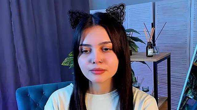 MarianneAuvil's Live XXX Chat