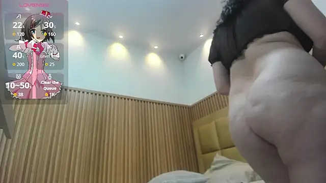 LOLAMAXI élő XXX-chatje