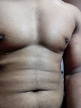 anishk2125: διαδικτυακό σόου στην κάμερα