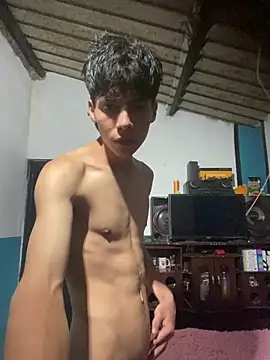 Nando-111 Show Webcam