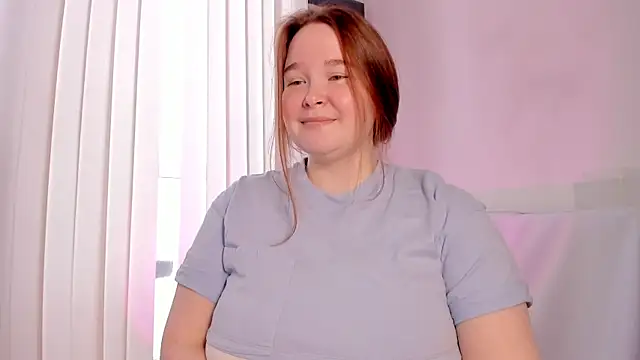 XXX chat uživo modela DebbieWoood