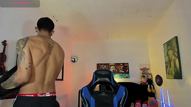 Pertunjukan Kamera Web Damian_latinxxx