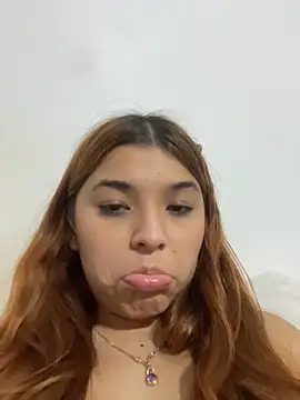 baddieasiantv 即時 XXX 聊天