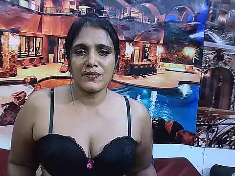 IndianSexyLady20 即時 XXX 聊天