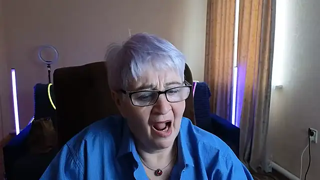 แชท XXX สดของ Sandra_Snowflake