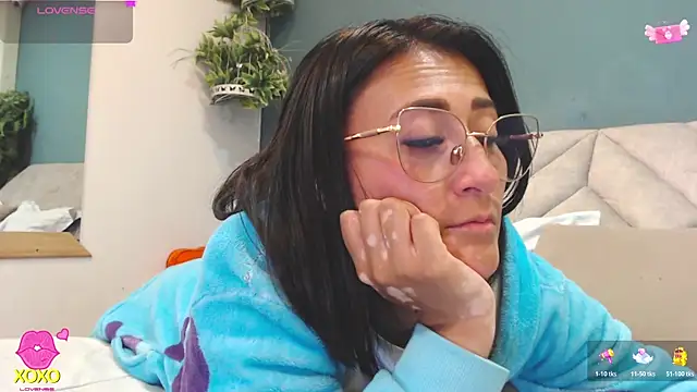 SharisWillian's Live XXX Chat