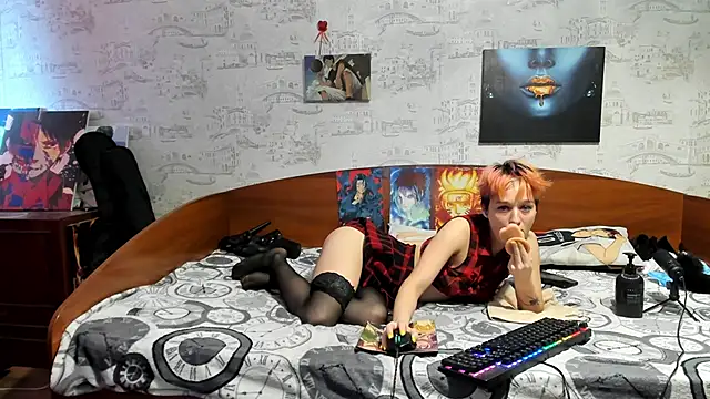 KagamiTayga 即時 XXX 聊天