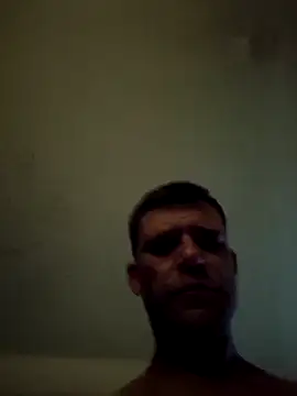 SexyAssPosingGuy Chat XXX in diretta